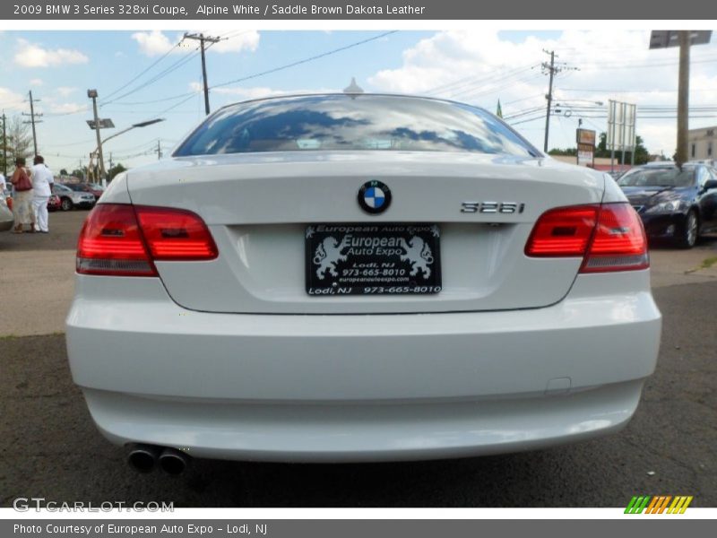 Alpine White / Saddle Brown Dakota Leather 2009 BMW 3 Series 328xi Coupe