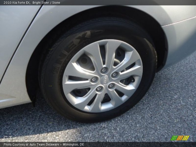 Bright Silver / Stone 2010 Kia Forte EX