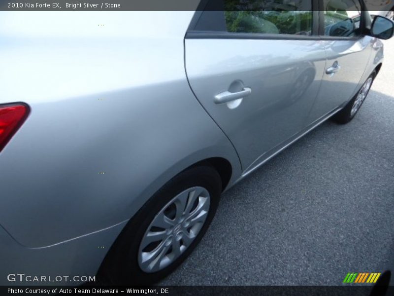 Bright Silver / Stone 2010 Kia Forte EX