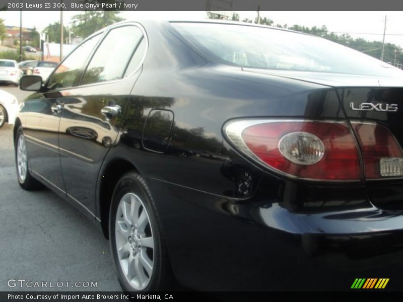Blue Onyx Pearl / Ivory 2003 Lexus ES 300