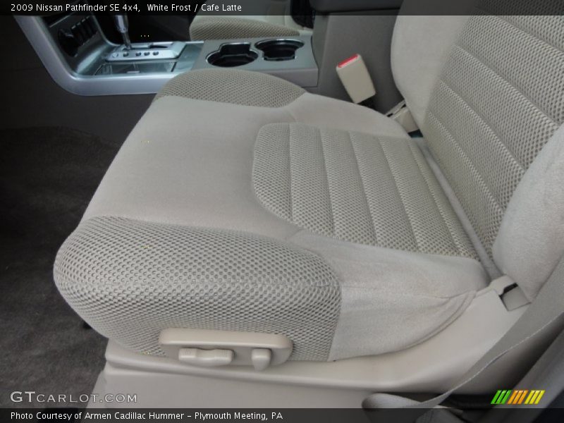 White Frost / Cafe Latte 2009 Nissan Pathfinder SE 4x4