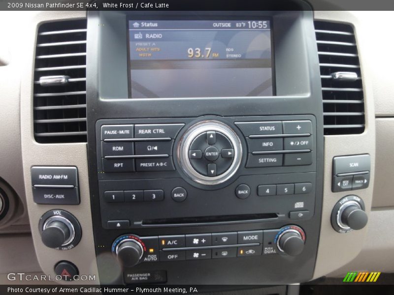 White Frost / Cafe Latte 2009 Nissan Pathfinder SE 4x4