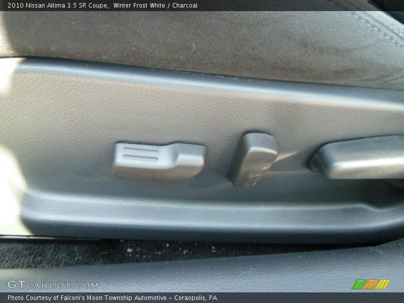Winter Frost White / Charcoal 2010 Nissan Altima 3.5 SR Coupe