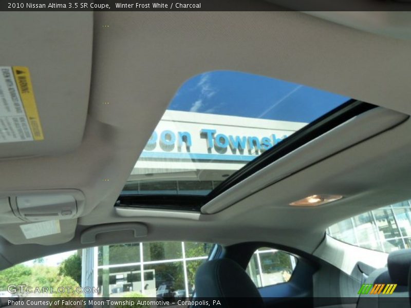 Winter Frost White / Charcoal 2010 Nissan Altima 3.5 SR Coupe