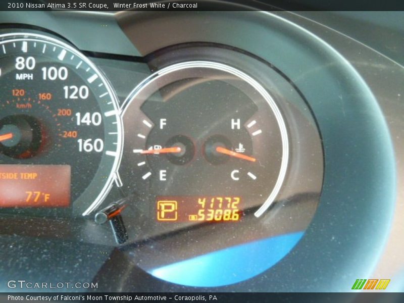 Winter Frost White / Charcoal 2010 Nissan Altima 3.5 SR Coupe