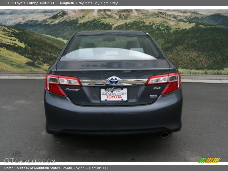 Magnetic Gray Metallic / Light Gray 2012 Toyota Camry Hybrid XLE