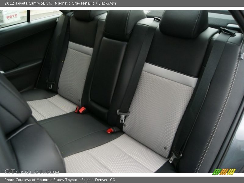 Magnetic Gray Metallic / Black/Ash 2012 Toyota Camry SE V6