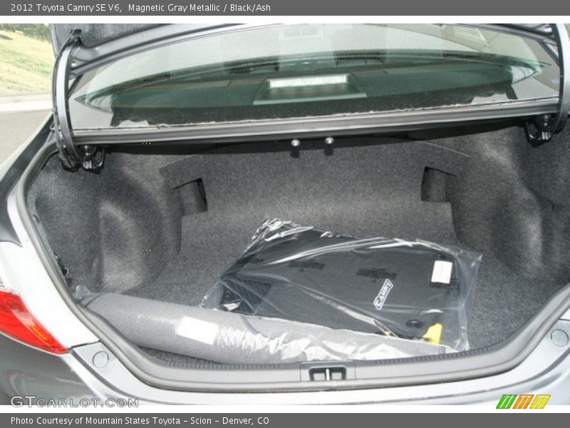 Magnetic Gray Metallic / Black/Ash 2012 Toyota Camry SE V6