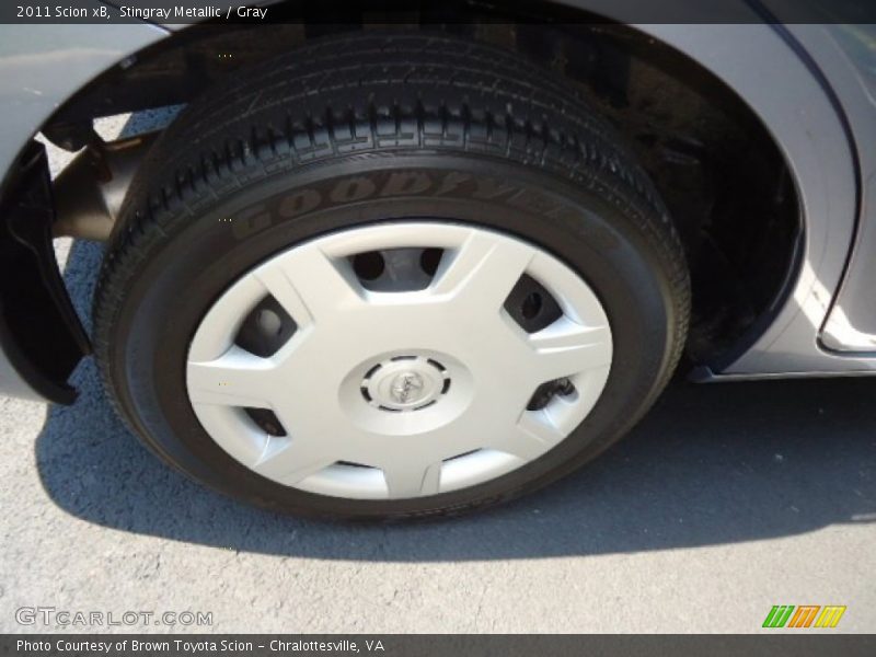 Stingray Metallic / Gray 2011 Scion xB
