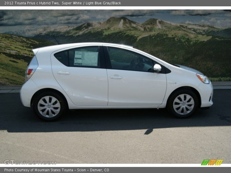 Super White / Light Blue Gray/Black 2012 Toyota Prius c Hybrid Two