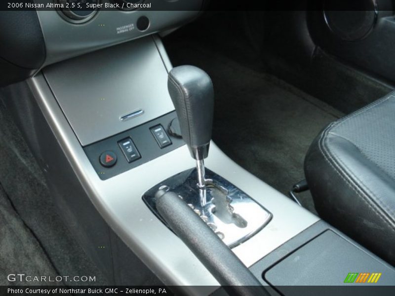 Super Black / Charcoal 2006 Nissan Altima 2.5 S