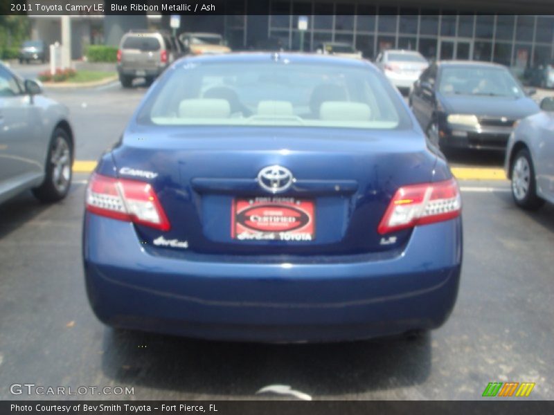 Blue Ribbon Metallic / Ash 2011 Toyota Camry LE