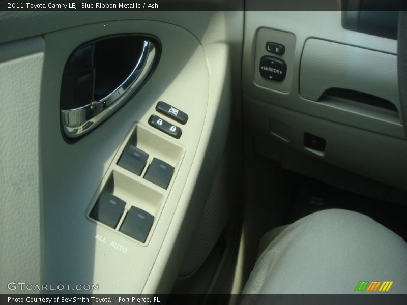 Blue Ribbon Metallic / Ash 2011 Toyota Camry LE