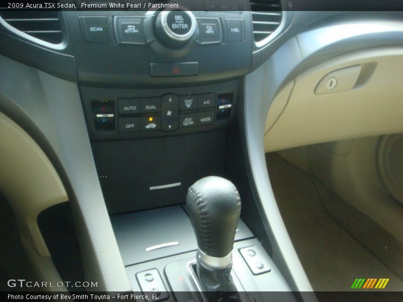 Premium White Pearl / Parchment 2009 Acura TSX Sedan