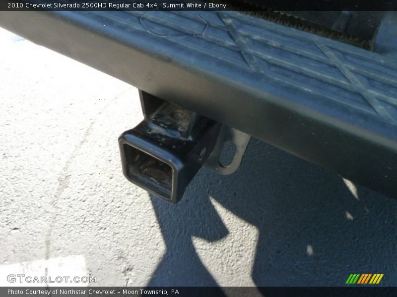 Summit White / Ebony 2010 Chevrolet Silverado 2500HD Regular Cab 4x4