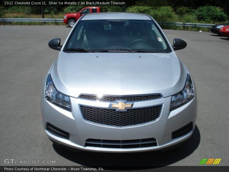 Silver Ice Metallic / Jet Black/Medium Titanium 2012 Chevrolet Cruze LS