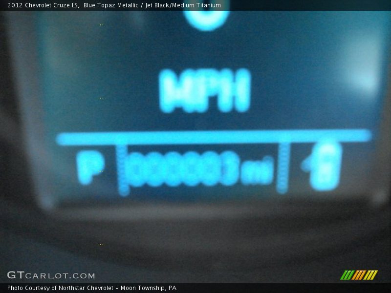 Blue Topaz Metallic / Jet Black/Medium Titanium 2012 Chevrolet Cruze LS