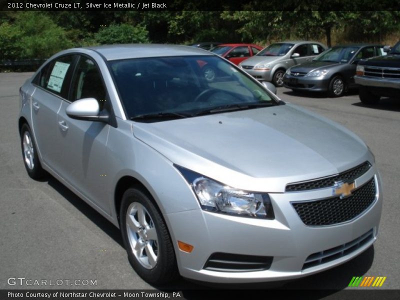 Silver Ice Metallic / Jet Black 2012 Chevrolet Cruze LT