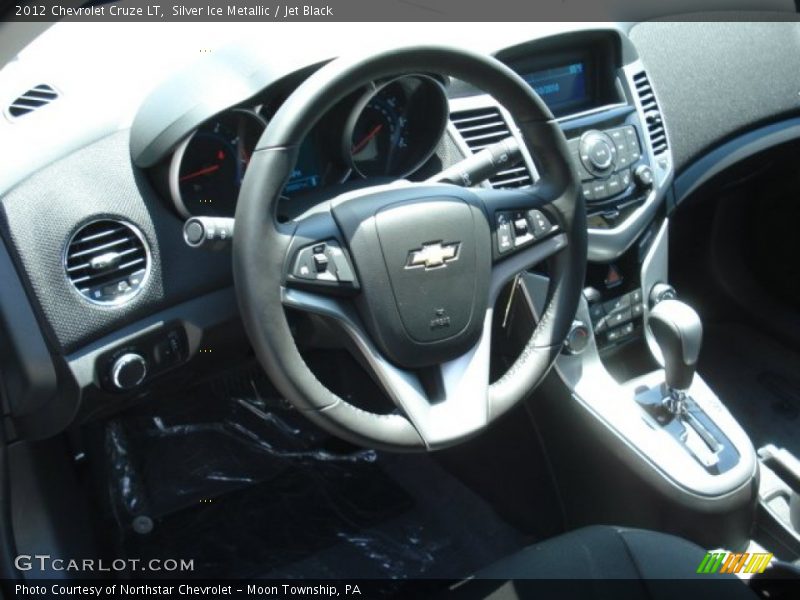 Silver Ice Metallic / Jet Black 2012 Chevrolet Cruze LT