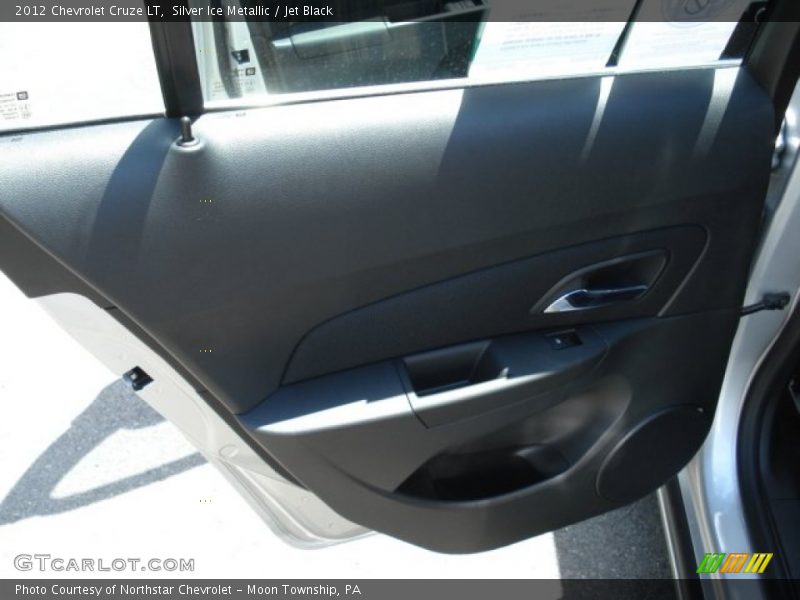 Silver Ice Metallic / Jet Black 2012 Chevrolet Cruze LT