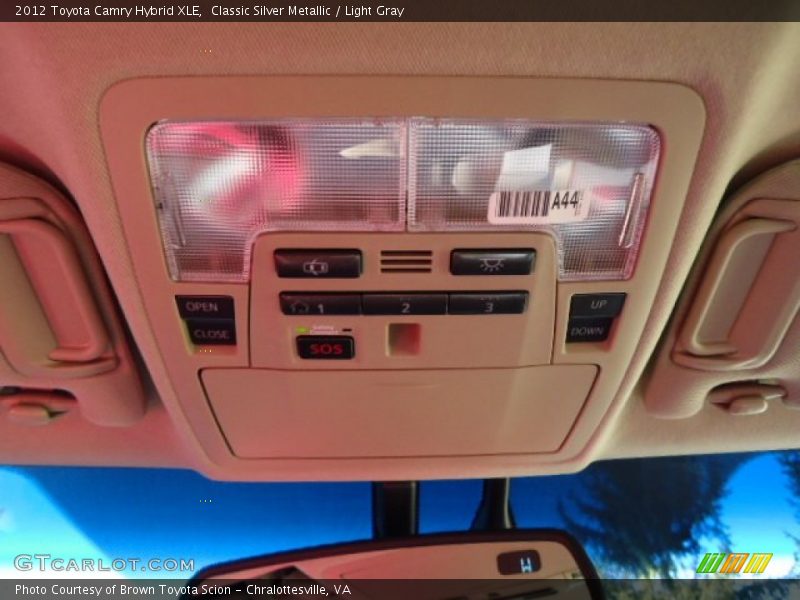 Classic Silver Metallic / Light Gray 2012 Toyota Camry Hybrid XLE