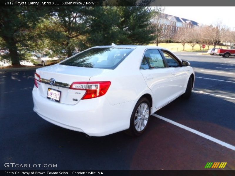 Super White / Ivory 2012 Toyota Camry Hybrid XLE