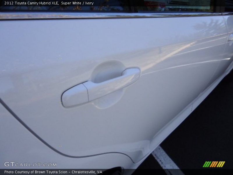 Super White / Ivory 2012 Toyota Camry Hybrid XLE