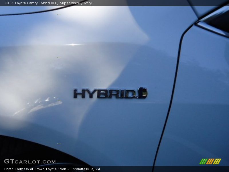 Super White / Ivory 2012 Toyota Camry Hybrid XLE