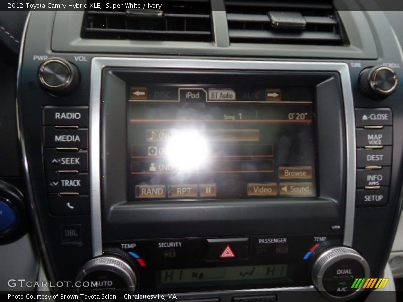 Super White / Ivory 2012 Toyota Camry Hybrid XLE