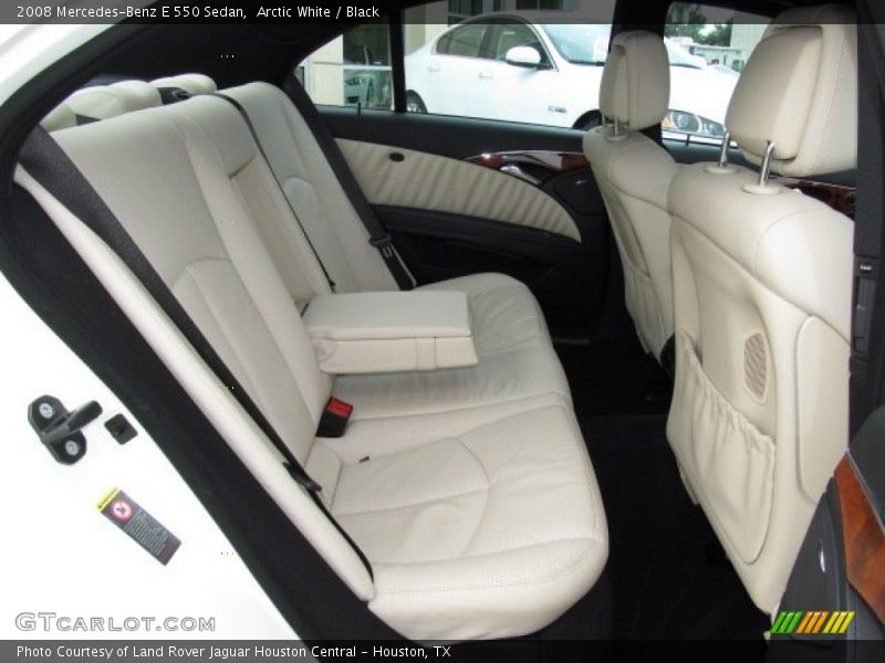 Arctic White / Black 2008 Mercedes-Benz E 550 Sedan