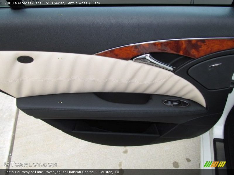 Arctic White / Black 2008 Mercedes-Benz E 550 Sedan