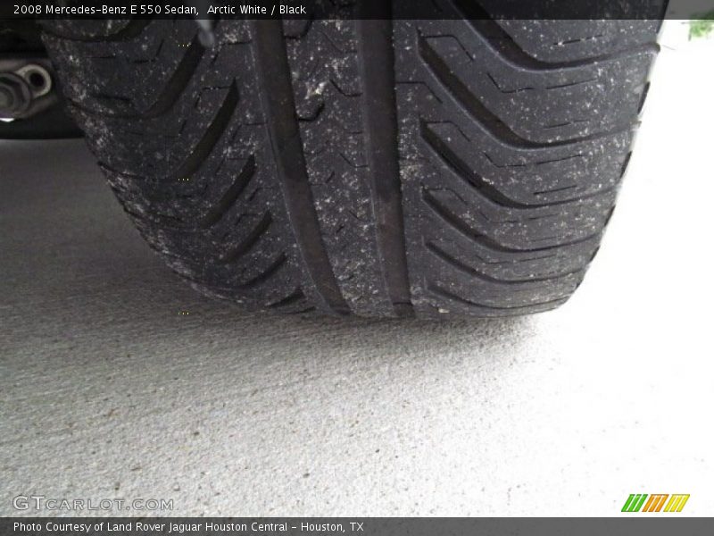 Arctic White / Black 2008 Mercedes-Benz E 550 Sedan