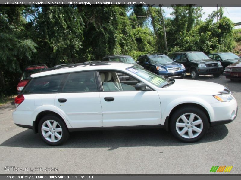 Satin White Pearl / Warm Ivory 2009 Subaru Outback 2.5i Special Edition Wagon