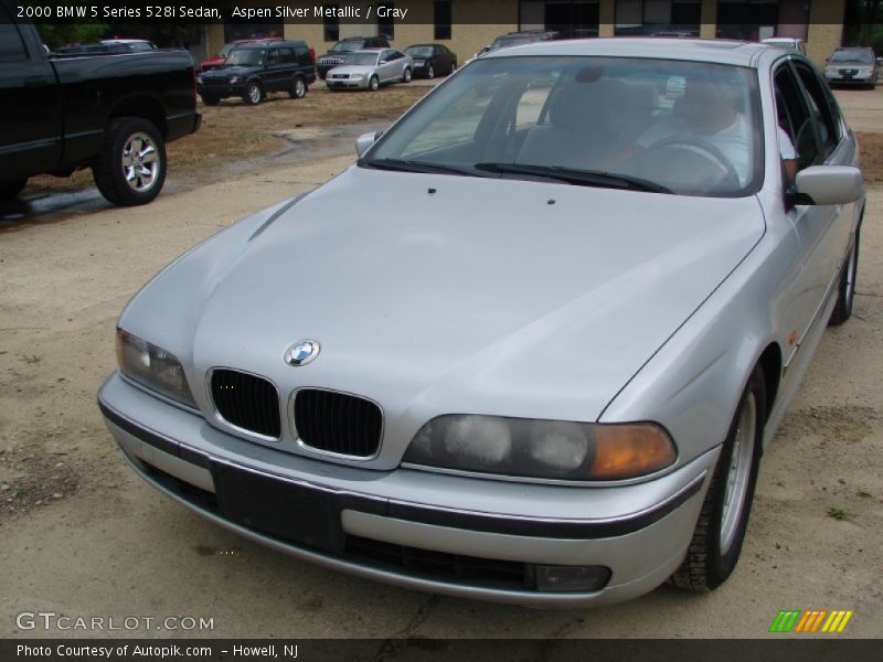 Aspen Silver Metallic / Gray 2000 BMW 5 Series 528i Sedan