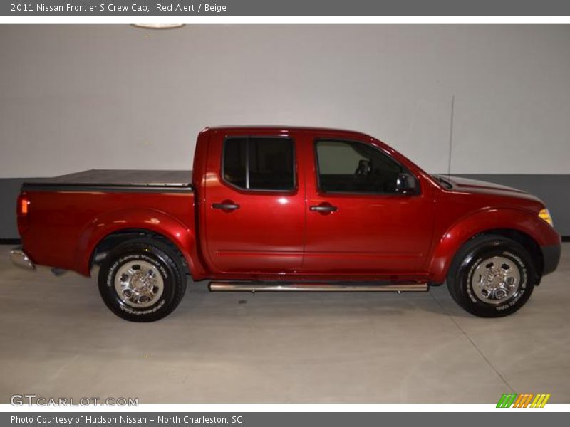 Red Alert / Beige 2011 Nissan Frontier S Crew Cab