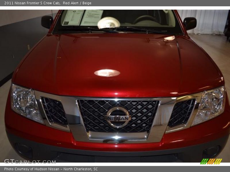 Red Alert / Beige 2011 Nissan Frontier S Crew Cab