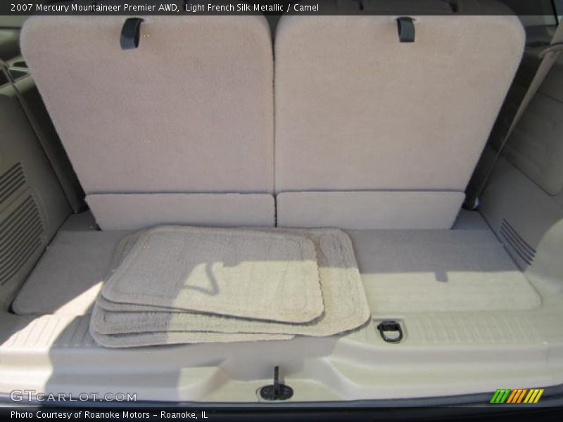 Light French Silk Metallic / Camel 2007 Mercury Mountaineer Premier AWD