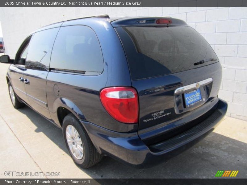 Midnight Blue Pearl / Medium Slate Gray 2005 Chrysler Town & Country LX