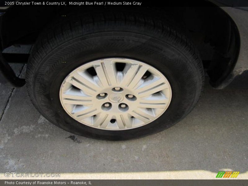 Midnight Blue Pearl / Medium Slate Gray 2005 Chrysler Town & Country LX
