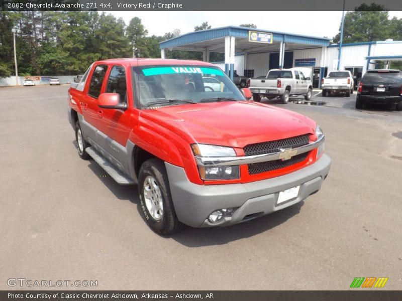 Victory Red / Graphite 2002 Chevrolet Avalanche Z71 4x4