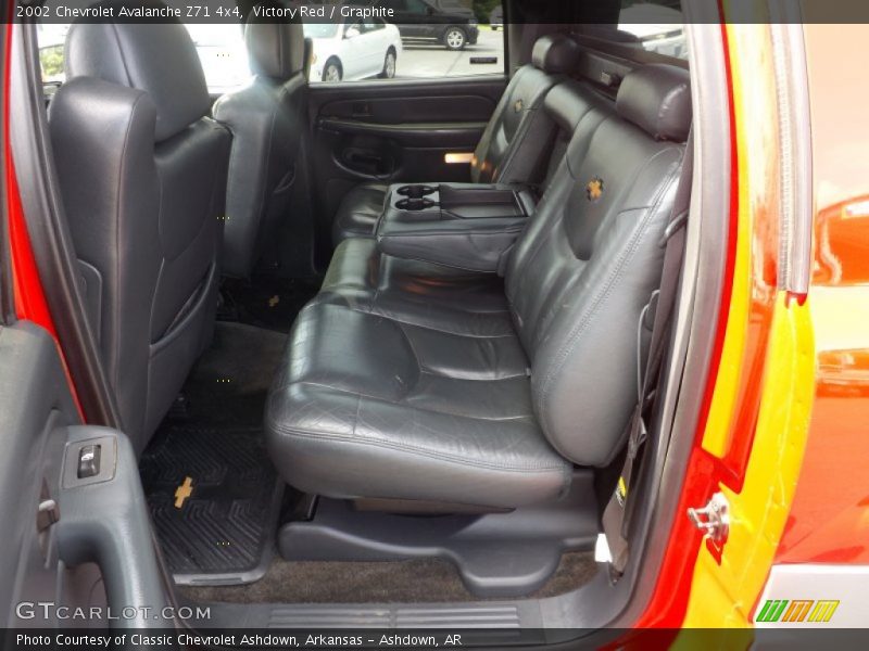 Victory Red / Graphite 2002 Chevrolet Avalanche Z71 4x4