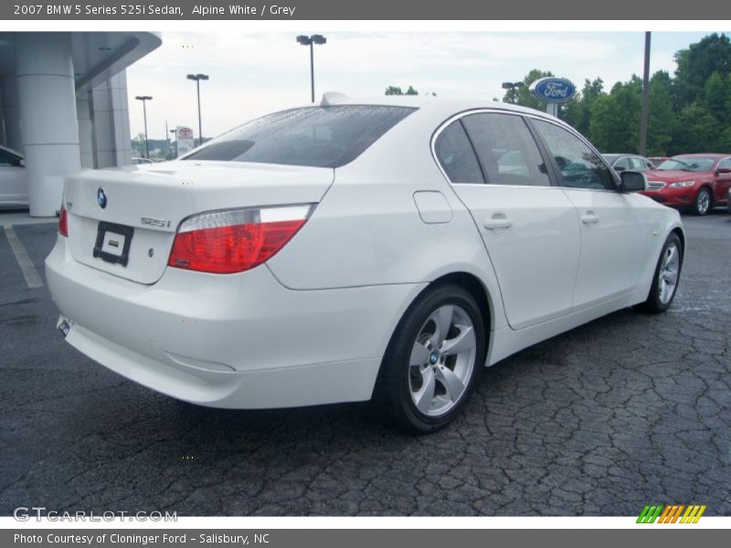 Alpine White / Grey 2007 BMW 5 Series 525i Sedan