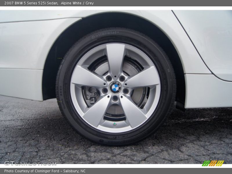 Alpine White / Grey 2007 BMW 5 Series 525i Sedan
