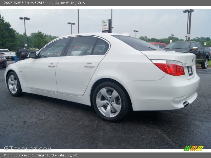 Alpine White / Grey 2007 BMW 5 Series 525i Sedan