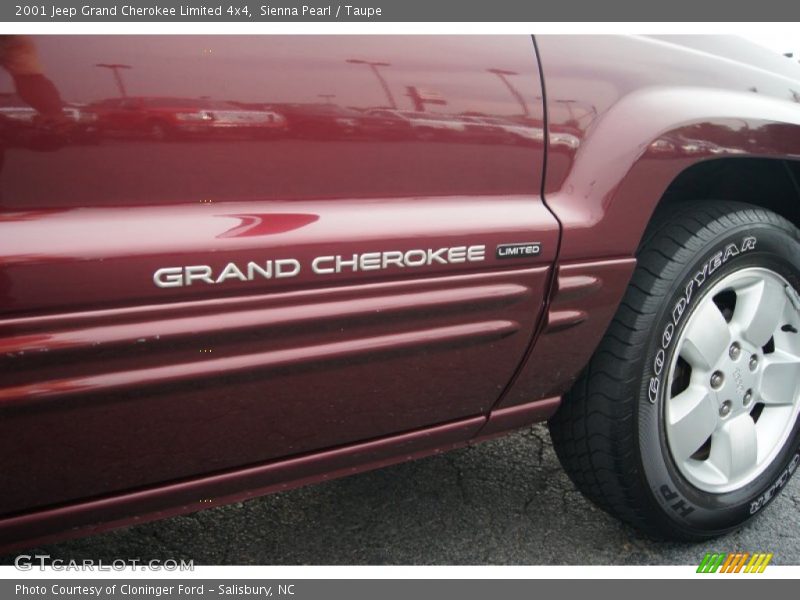 Sienna Pearl / Taupe 2001 Jeep Grand Cherokee Limited 4x4