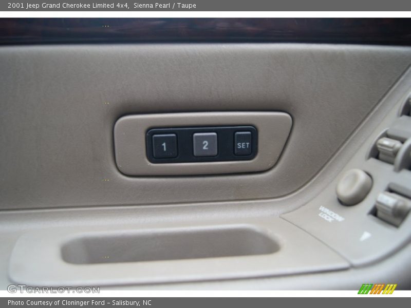 Sienna Pearl / Taupe 2001 Jeep Grand Cherokee Limited 4x4