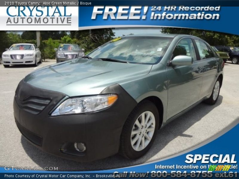 Aloe Green Metallic / Bisque 2010 Toyota Camry