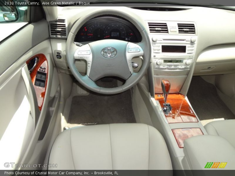 Aloe Green Metallic / Bisque 2010 Toyota Camry