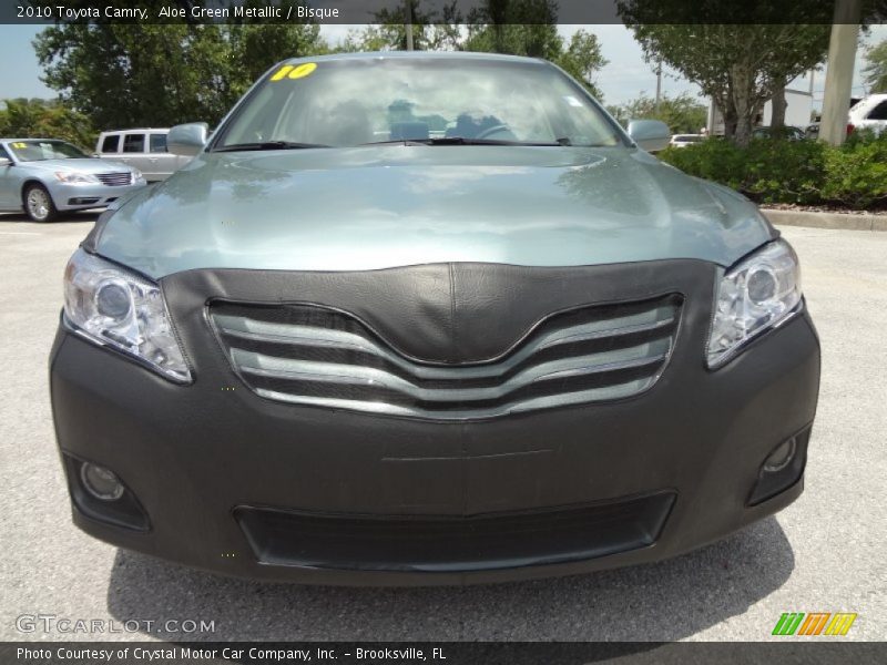 Aloe Green Metallic / Bisque 2010 Toyota Camry