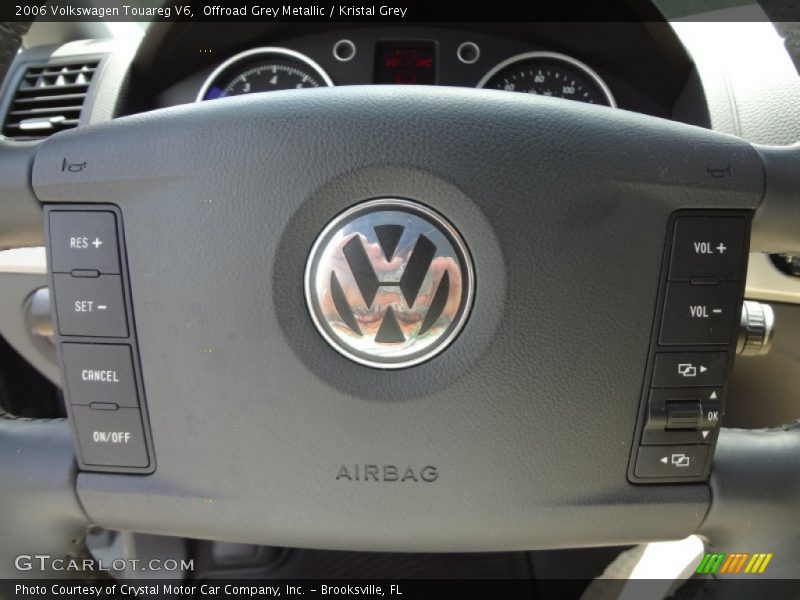 Offroad Grey Metallic / Kristal Grey 2006 Volkswagen Touareg V6